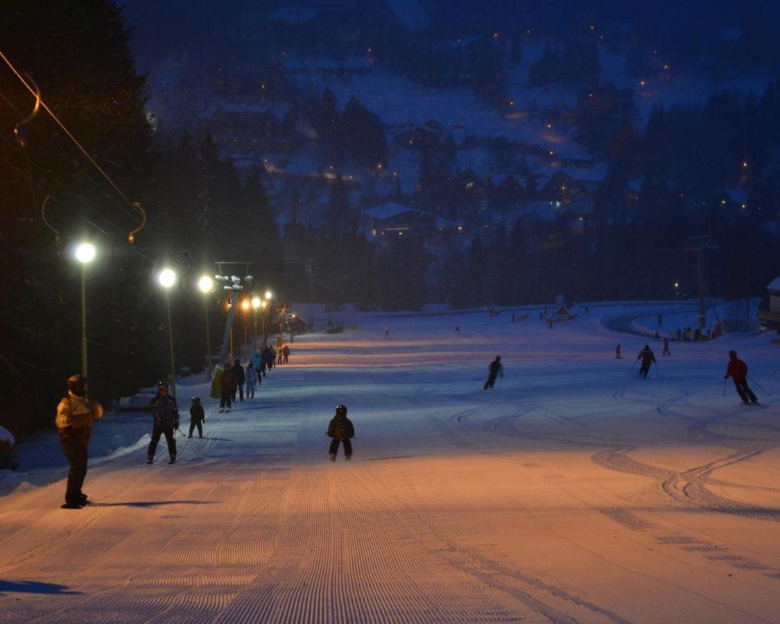 Harrachov Resident Apartments "Terrace & Chill" - High Speed Wifi, Smart Tv, Netflix, Disney Plus 외부 사진
