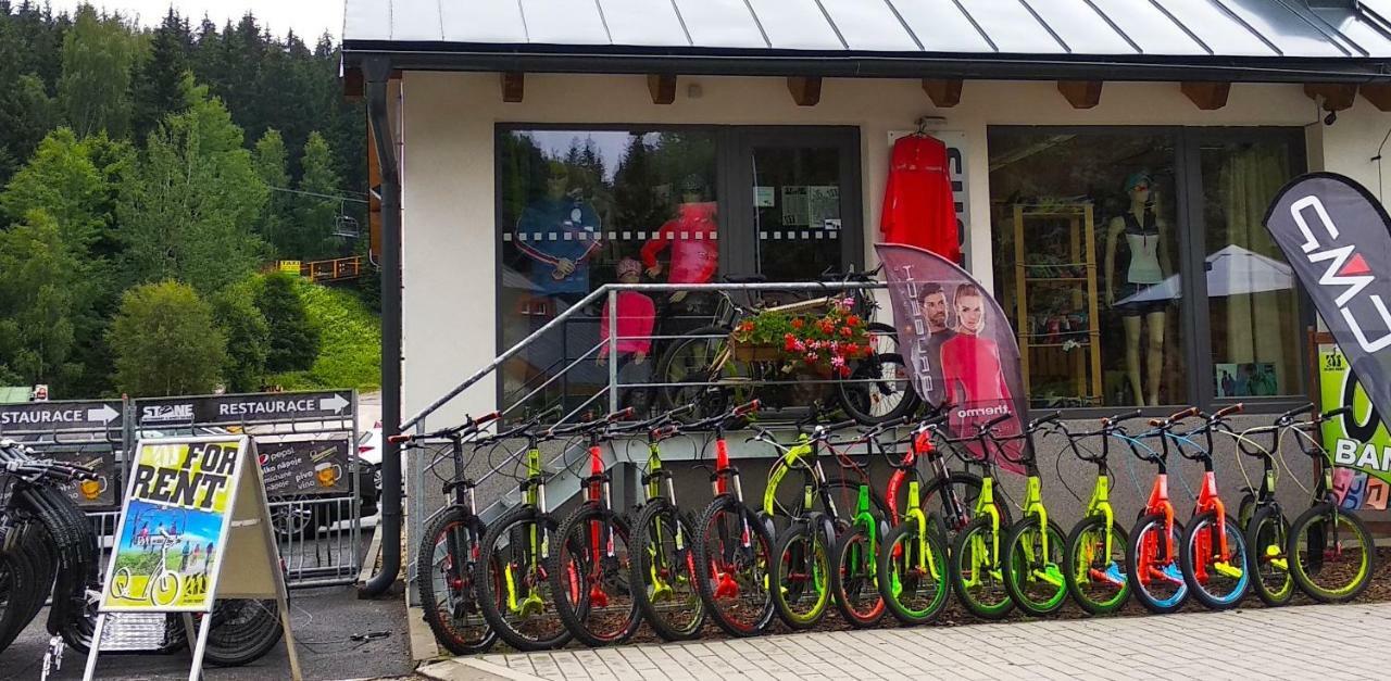 Harrachov Resident Apartments "Terrace & Chill" - High Speed Wifi, Smart Tv, Netflix, Disney Plus 외부 사진
